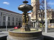 place de la fontaine 3