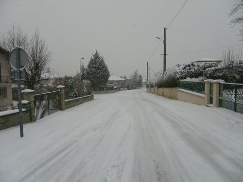 Illustrations de la neige à Longues