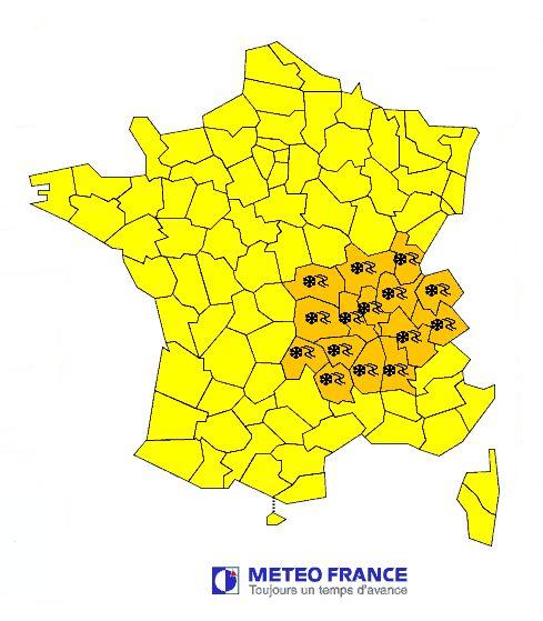 Vigilance orange en Auvergne pour fortes chutes de neige