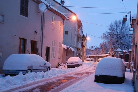 Quelques photos de la neige à Gannat par JB 03