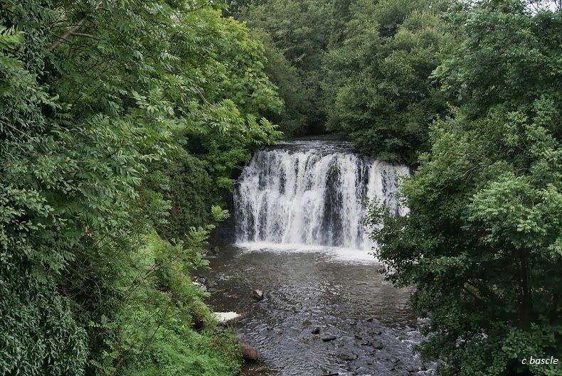 La cascade de Saillant sur la Couze Chambon