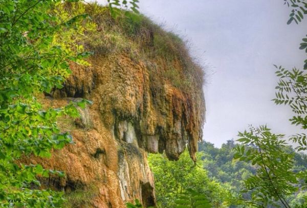 La source de la tête de lion