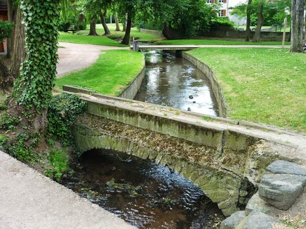 Le Bédat dans le parc Pierre-Montgroux à Cébazat