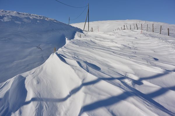 Cong%C3%A8re-haut-du-village-de-la-godivelle.jpg