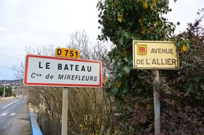 Le Bateau Mirefleurs Allier (2) 290