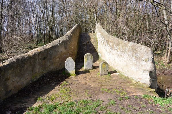 pont Romain Cheix sur morge (1)