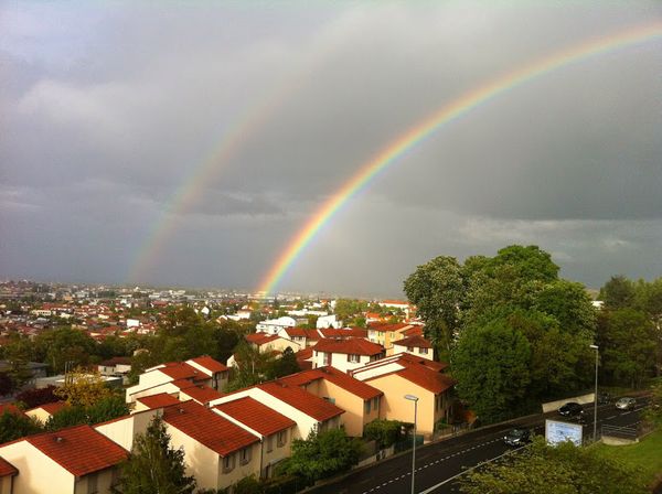 Aperçus de quelques arcs en ciel dans le ciel clermontois