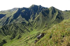 Puy-Sancy - puy Redon - Col de Courre, Val de Courre