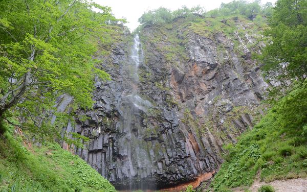 La cascade de la Biche