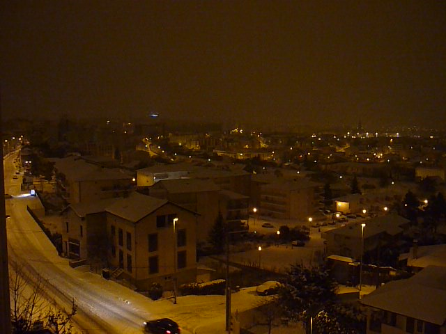Vidéos de l'épisode neigeux sur Clermont Ferrand la nuit du 8 au 9 janvier
